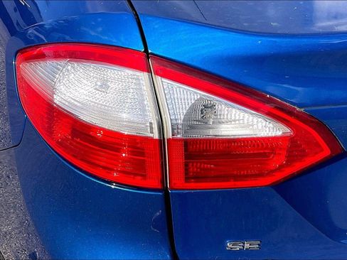 Used 2018 Ford Fiesta SE image 22