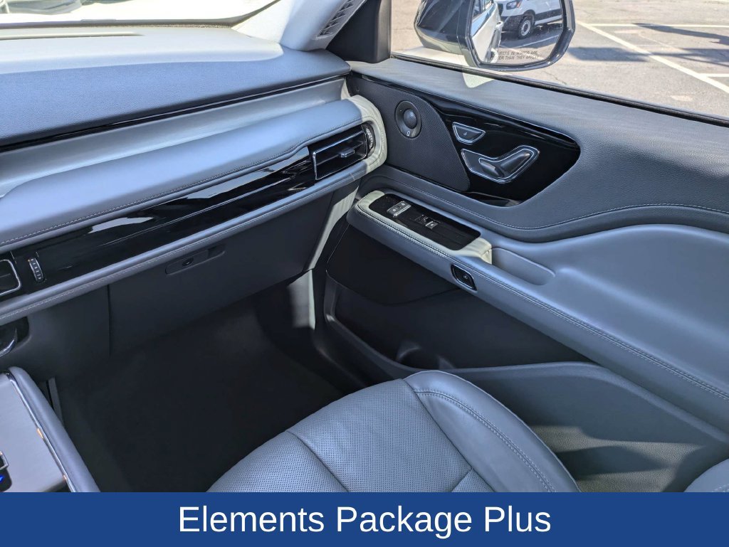 Used 2020 Lincoln Aviator Reserve w/ Elements Package Plus RWD image 19