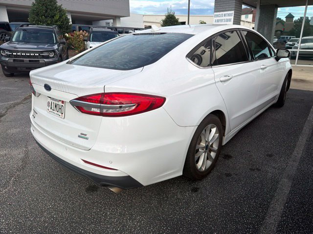 Used 2019 Ford Fusion SE FWD image 3