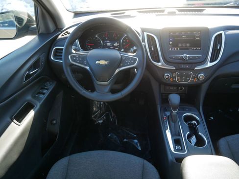 Used 2024 Chevrolet Equinox LT image 11