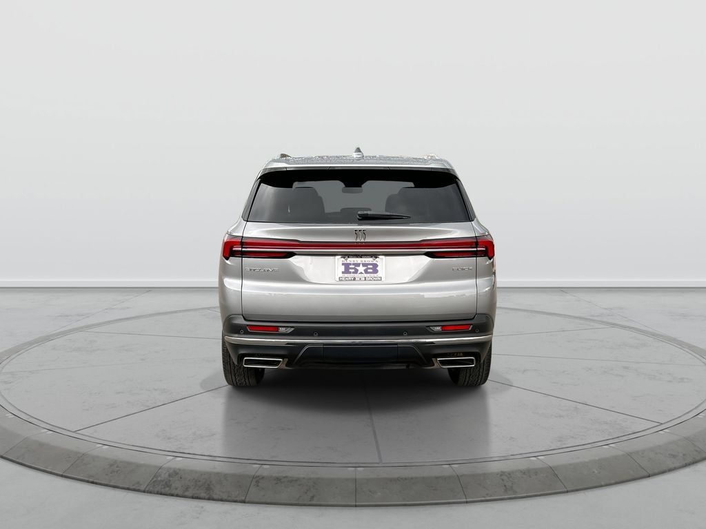 Used 2025 Buick Enclave Preferred w/ Power Package FWD image 7
