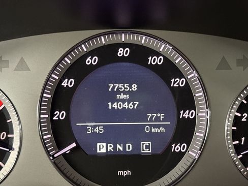 Used 2010 Mercedes-Benz GLK 350 4MATIC image 19