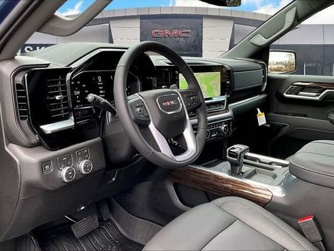 New 2026 GMC Sierra 1500 Elevation w/ Elevation Premium Package image 7