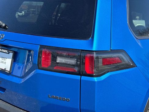 New 2026 Jeep Cherokee Laredo image 12