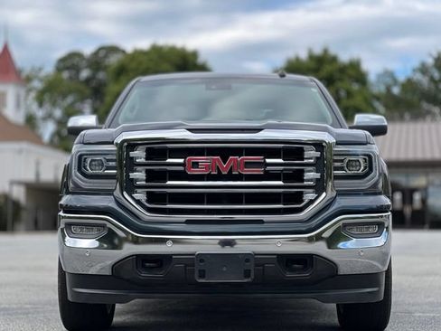 Used 2018 GMC Sierra 1500 SLT AWD/4WD image 2