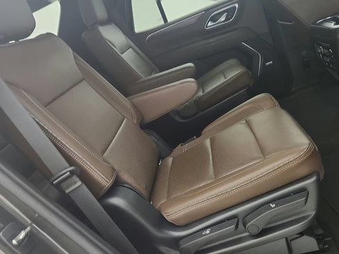 Used 2021 Chevrolet Tahoe High Country RWD image 35
