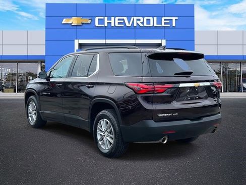 Certified 2023 Chevrolet Traverse LT w/ Rear Camera Mirror Package image 5