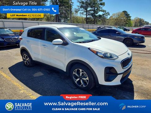Used 2022 Kia Sportage LX image 5