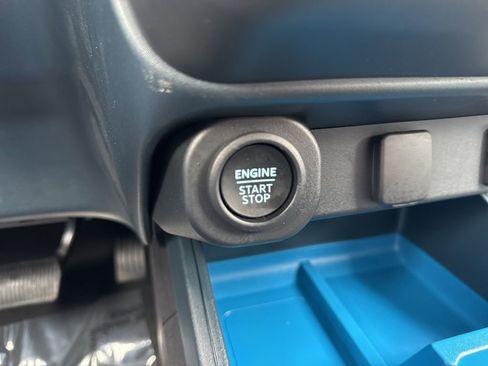 Used 2025 Ford Maverick XLT w/ Equipment Group 302A image 19