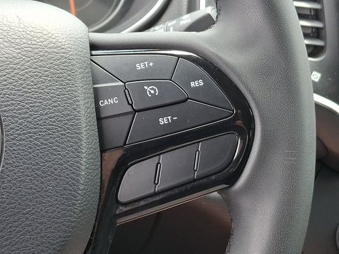 Used 2020 Jeep Cherokee Latitude Plus FWD image 21