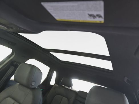 Certified 2022 Audi Q3 2.0T Premium Plus w/ Premium Plus Package image 25