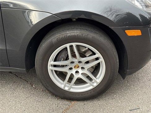 Used 2017 Porsche Macan image 7