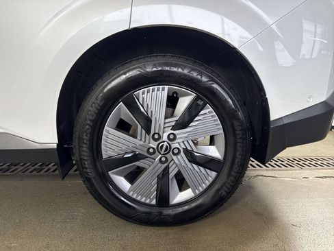 Used 2025 Nissan Murano SL AWD/4WD image 6