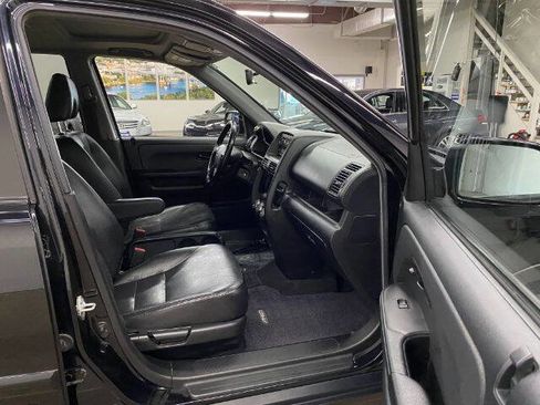 Used 2006 Honda CR-V SE image 18