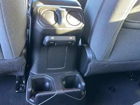 Certified 2025 Jeep Wrangler Sport S image 10