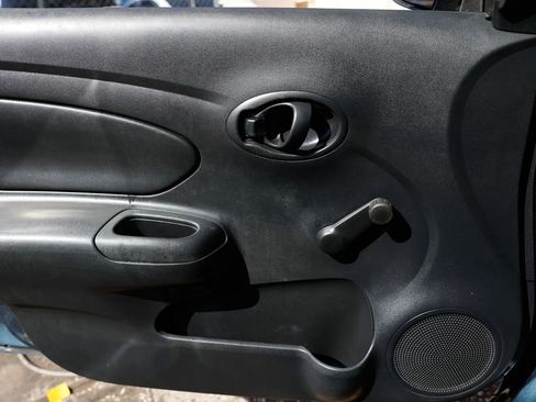 Used 2015 Nissan Versa S Plus image 40