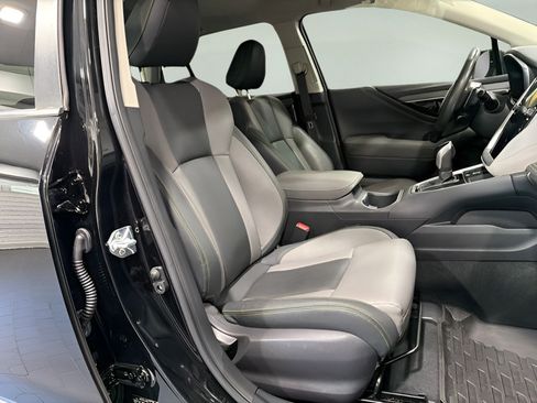 Used 2025 Subaru Outback Onyx Edition AWD/4WD image 15
