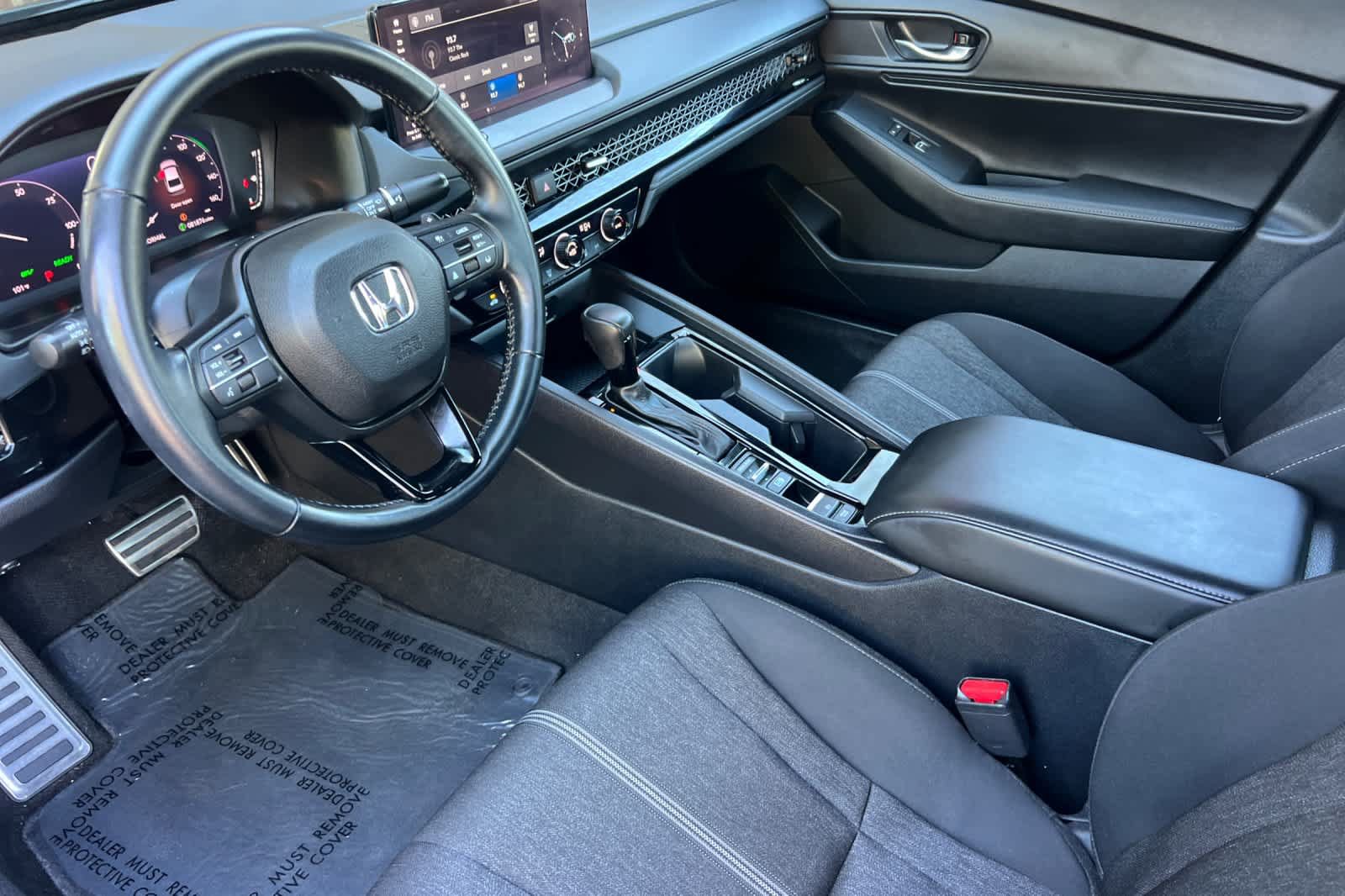 Used 2024 Honda Accord Sport image 11