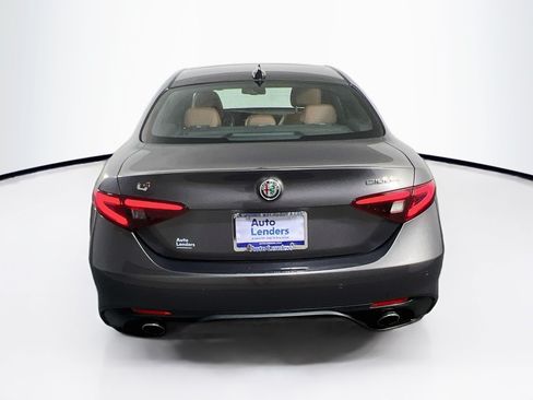 Used 2020 Alfa Romeo Giulia Ti Sport w/ Quick Order Package 22S Sport AWD/4WD image 6