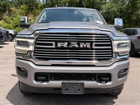 Used 2024 RAM 2500 Laramie AWD/4WD image 10