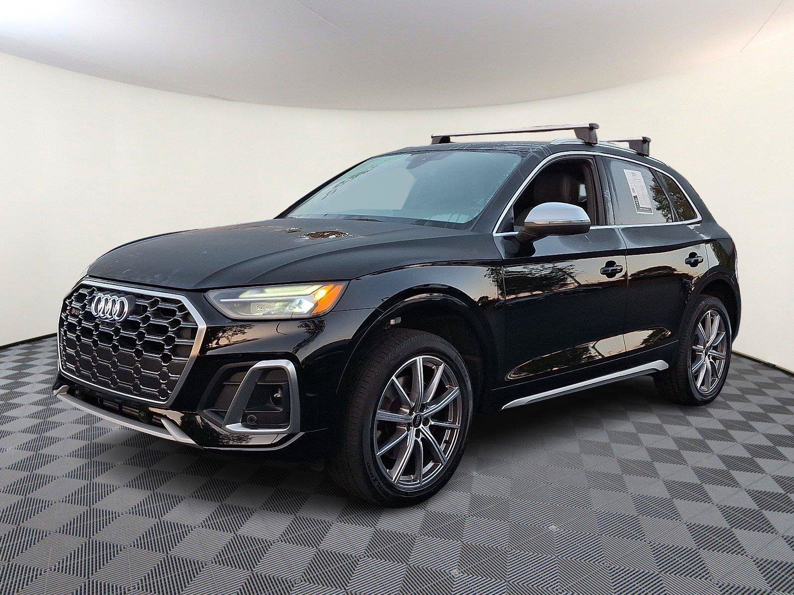 Used 2024 Audi SQ5 Premium Plus w/ Premium Plus Package AWD/4WD image 3
