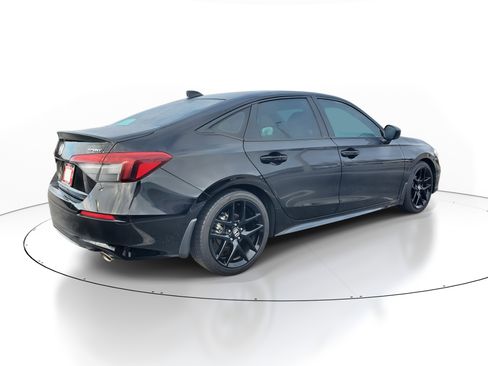 Used 2025 Honda Civic Sport image 6