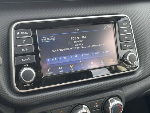 New 2025 Nissan Kicks Play S image 25