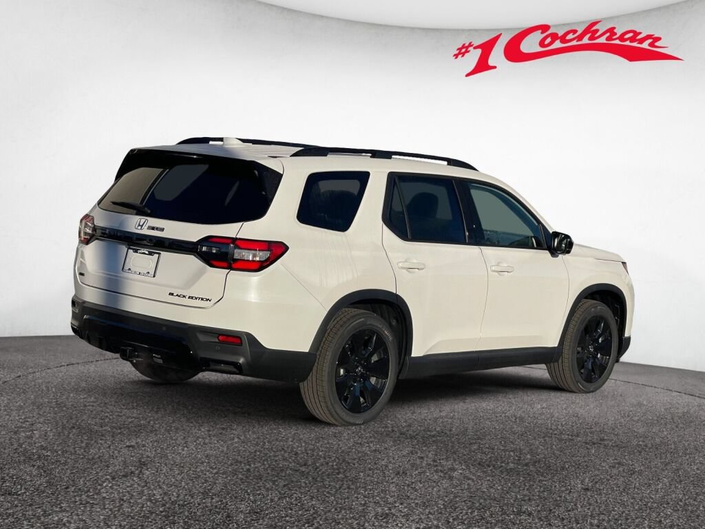 New 2026 Honda Pilot Black Edition image 5