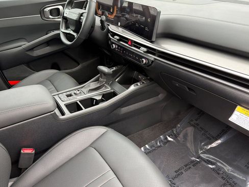 New 2026 Kia Sorento S w/ S Panoramic Sunroof Package image 14