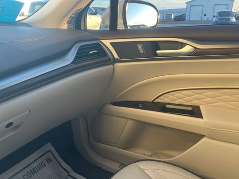 Used 2017 Ford Fusion Platinum image 15