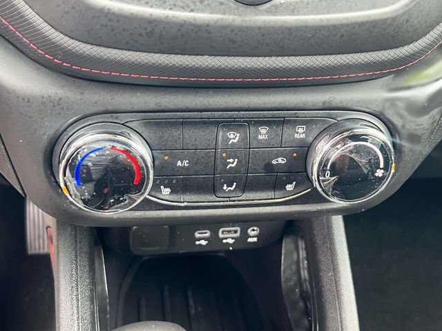 Certified 2023 Chevrolet TrailBlazer RS FWD image 30