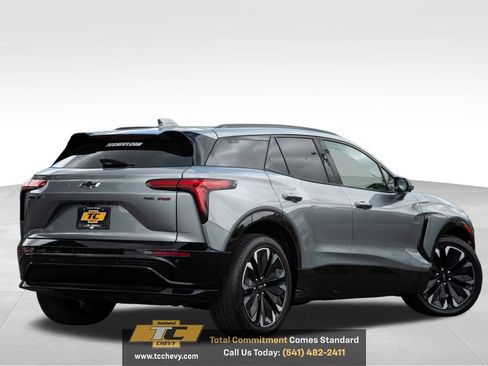 New 2025 Chevrolet Blazer EV RS AWD/4WD image 8