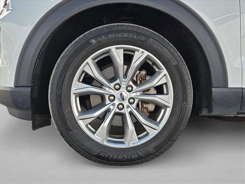 Used 2023 Ford Explorer Limited w/ Equipment Group 301A image 25