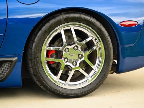Used 2003 Chevrolet Corvette Z06 w/ Memory Package, 3 Drivers RWD image 39