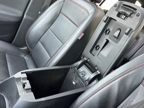 Certified 2024 Chevrolet Equinox RS w/ RS Leather Package image 32