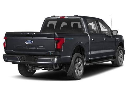 Used 2023 Ford F150 Lightning XLT AWD/4WD image 5