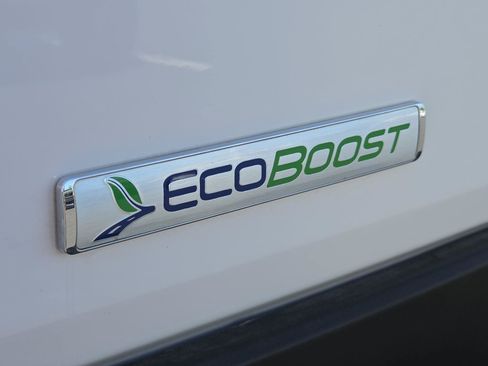 Used 2025 Ford Transit 350 XLT RWD image 9