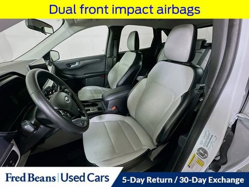 Certified 2023 Ford Escape SE FWD image 25