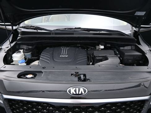 Used 2016 Kia Sedona EX FWD image 29