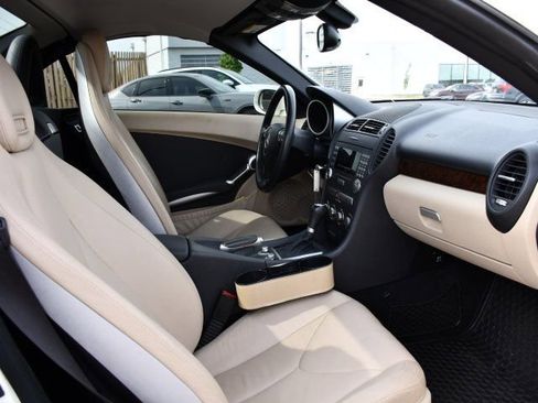 Used 2008 Mercedes-Benz SLK 280 image 32