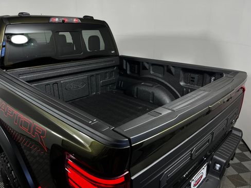 Used 2025 Ford F150 Raptor AWD/4WD image 32