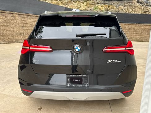 Used 2025 BMW X3 xDrive30i w/ Convenience Package image 4