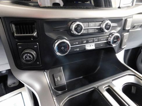 Used 2024 Ford F150 XLT w/ Mobile Office Package image 28