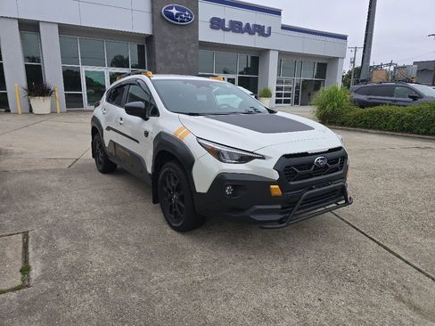 Used 2024 Subaru Crosstrek 2.5i Wilderness w/ Crosstrek Mirror Package AWD/4WD image 41