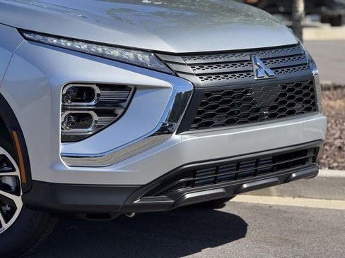 New 2026 Mitsubishi Eclipse Cross ES image 3