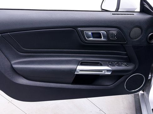 Used 2019 Ford Mustang GT Premium w/ Equipment Group 401A image 16