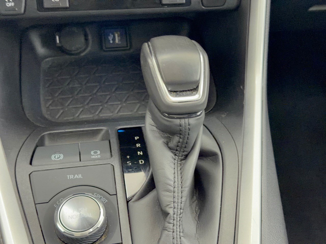 Certified 2024 Toyota RAV4 XSE AWD/4WD image 21