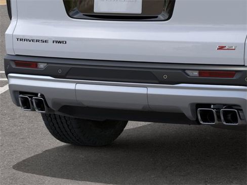 New 2026 Chevrolet Traverse Z71 image 14