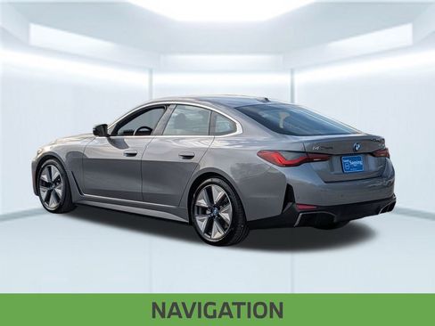 Used 2023 BMW i4 eDrive40 image 4