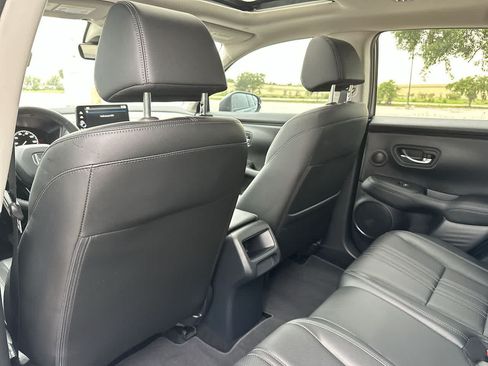 Used 2023 Honda HR-V EX-L image 17
